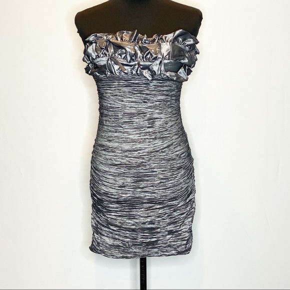 Daisy Dresses & Skirts - Strapless dark silver crushed formal.        D014